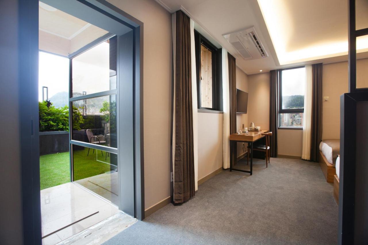 Gnb Hotel Μπουσάν Εξωτερικό φωτογραφία
